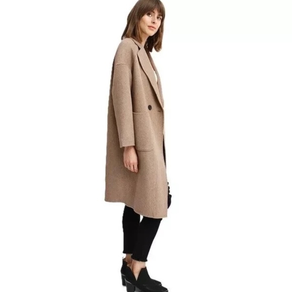 Unworn Belle & Bloom Publisher Double Breasted Wool Blend Coat in Oat - Picture 3 of 10